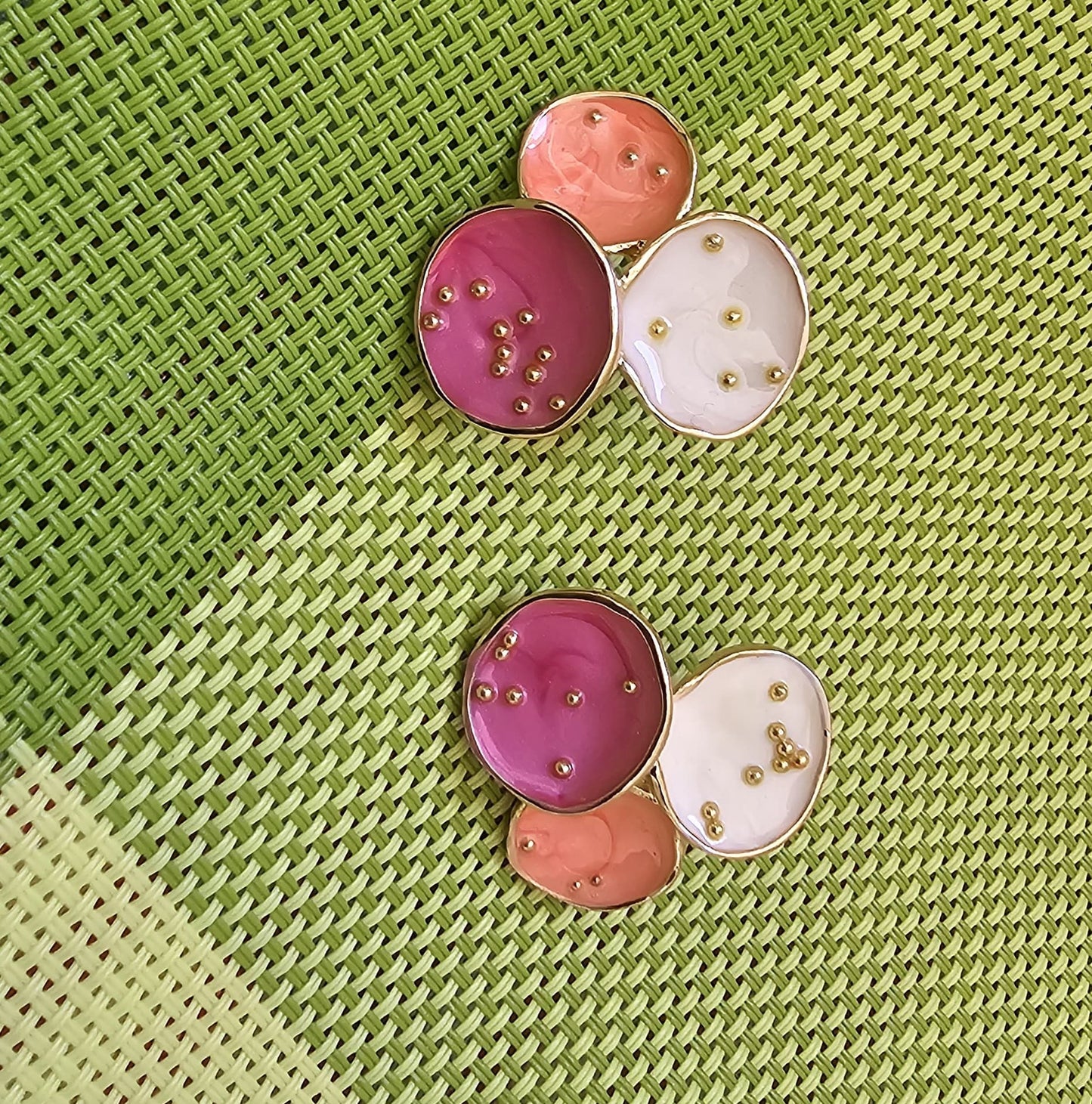 MULTICOLOUR STUD EARRINGS