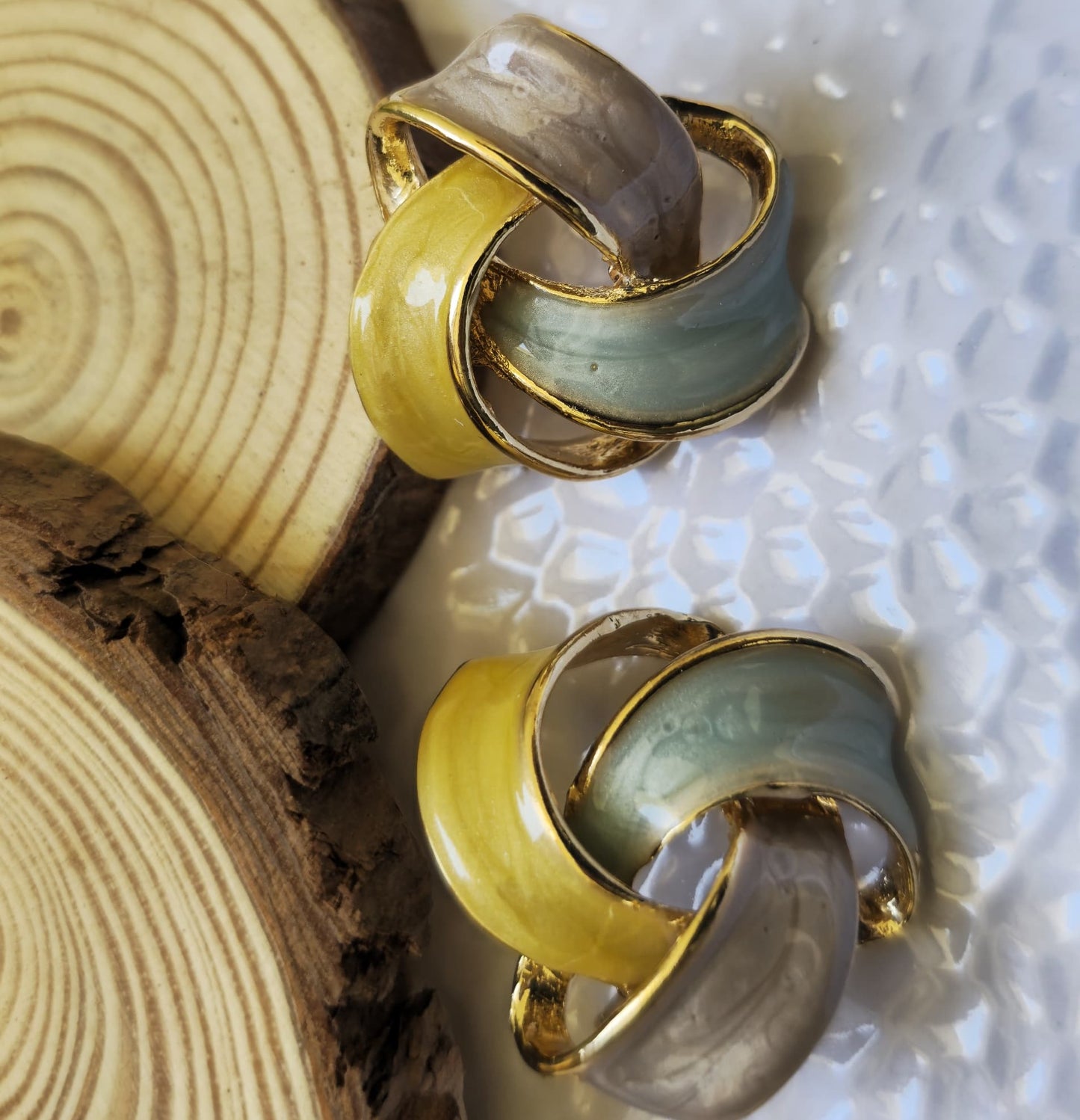 OVERLAP STATEMENT EARINGS