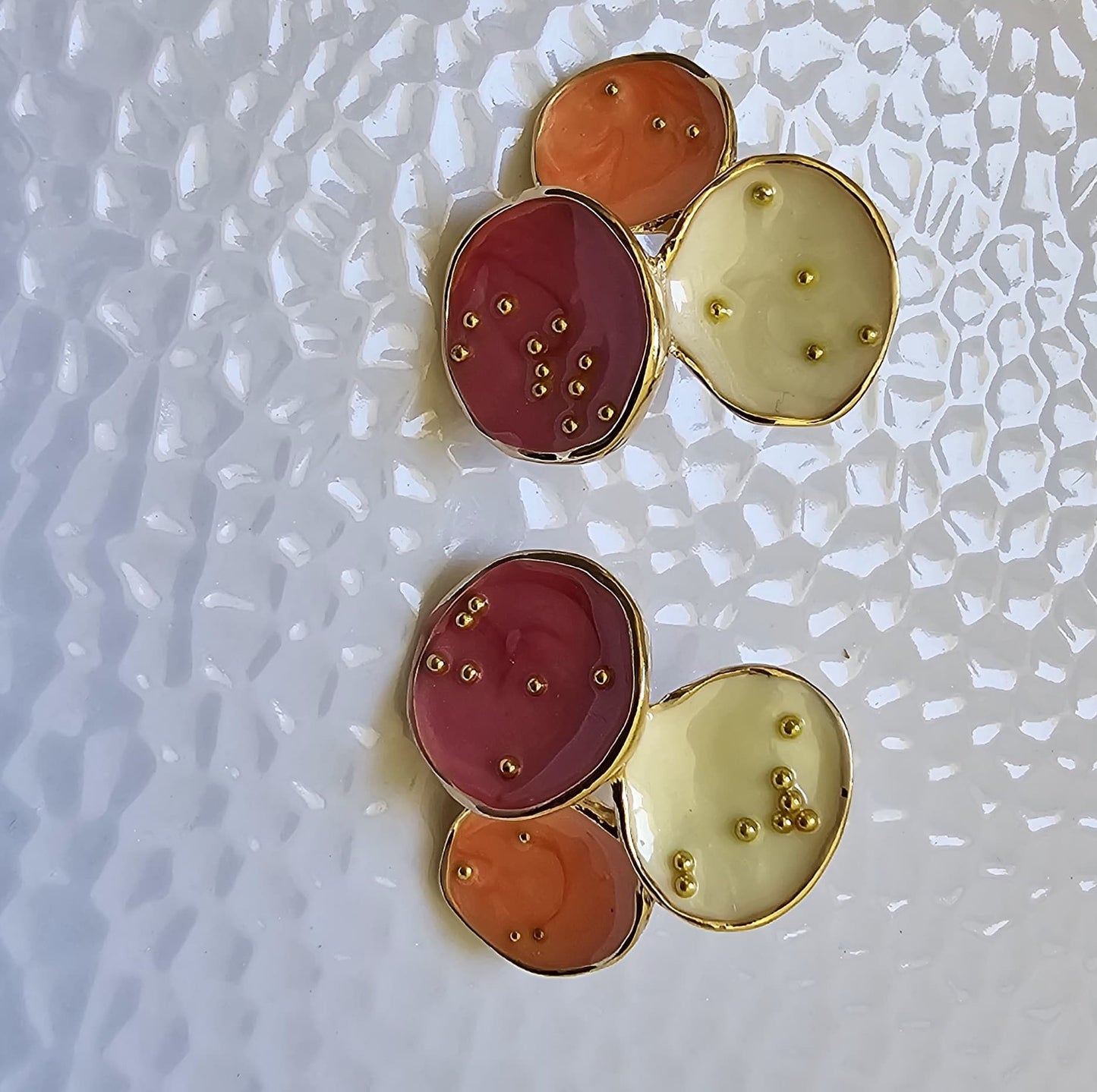 MULTICOLOUR STUD EARRINGS