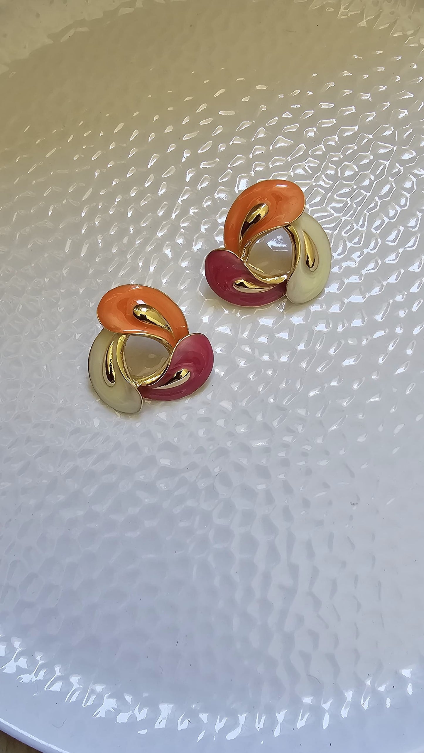 COLOURFUL STUD EARRINGS