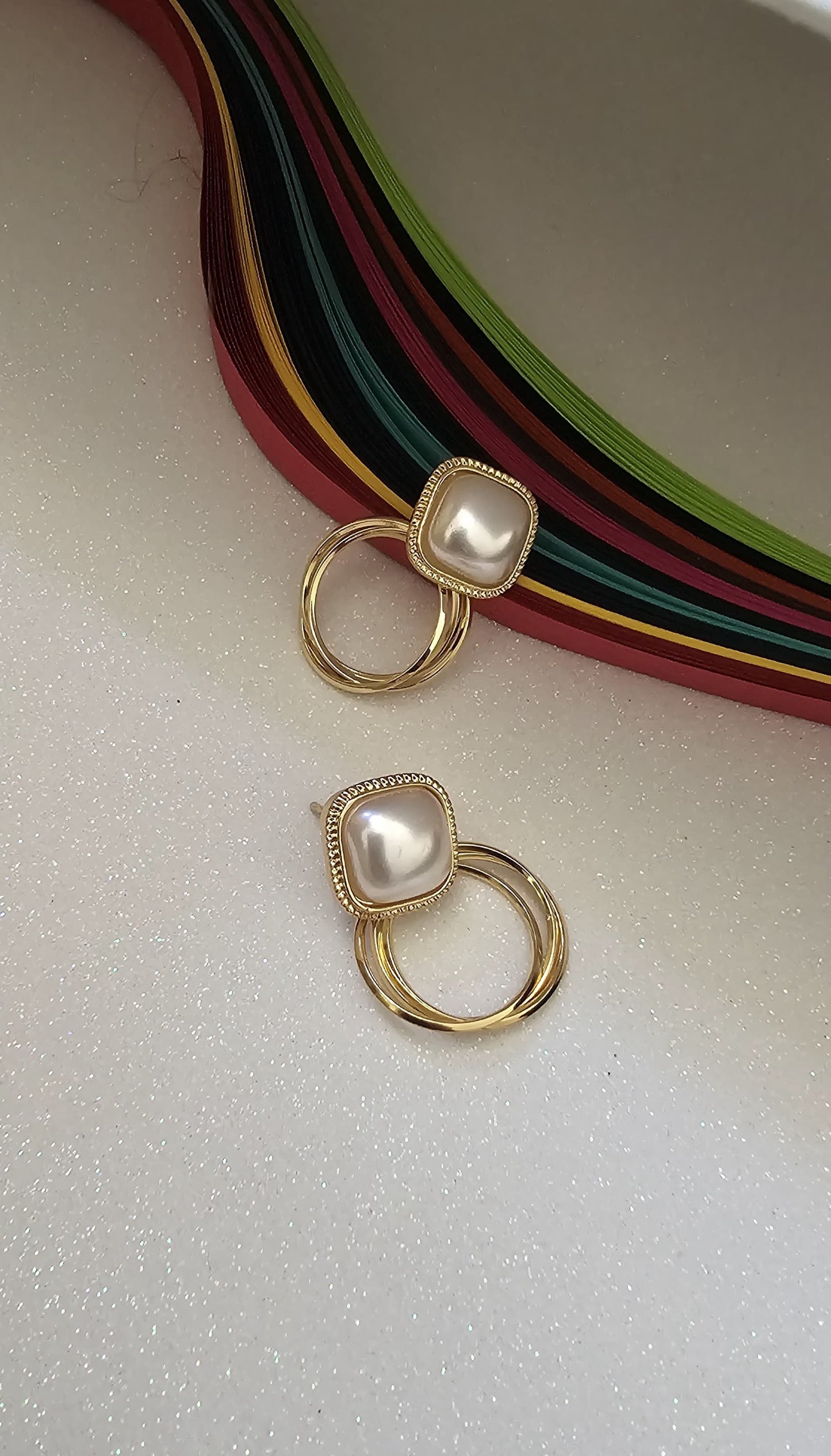 PEARL ROUND DROP EARRINGS