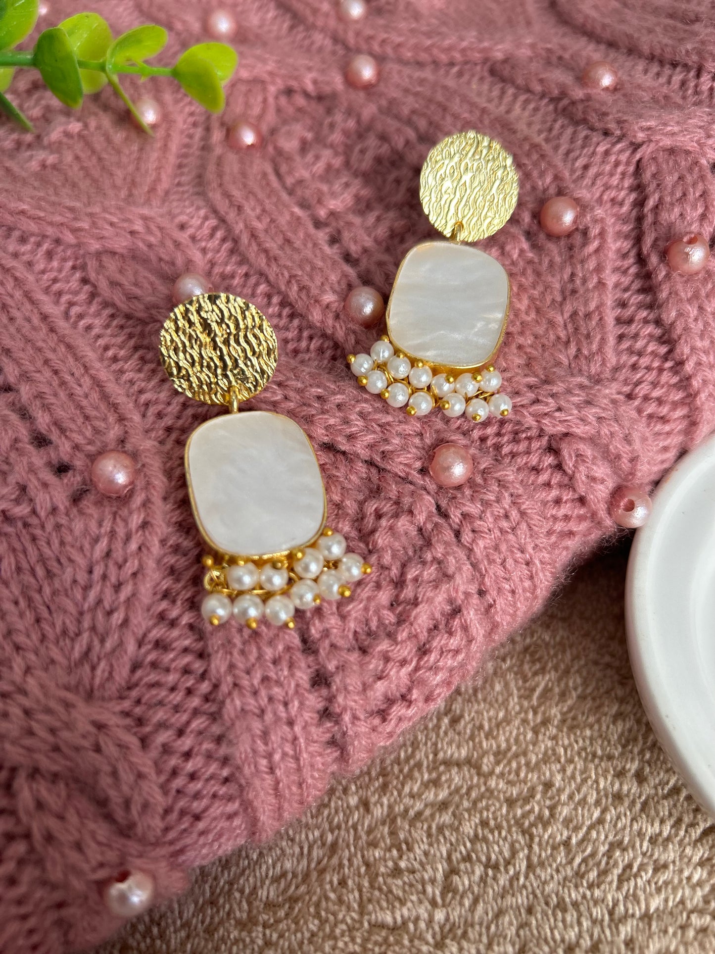 LAVI DANGLER EARRINGS