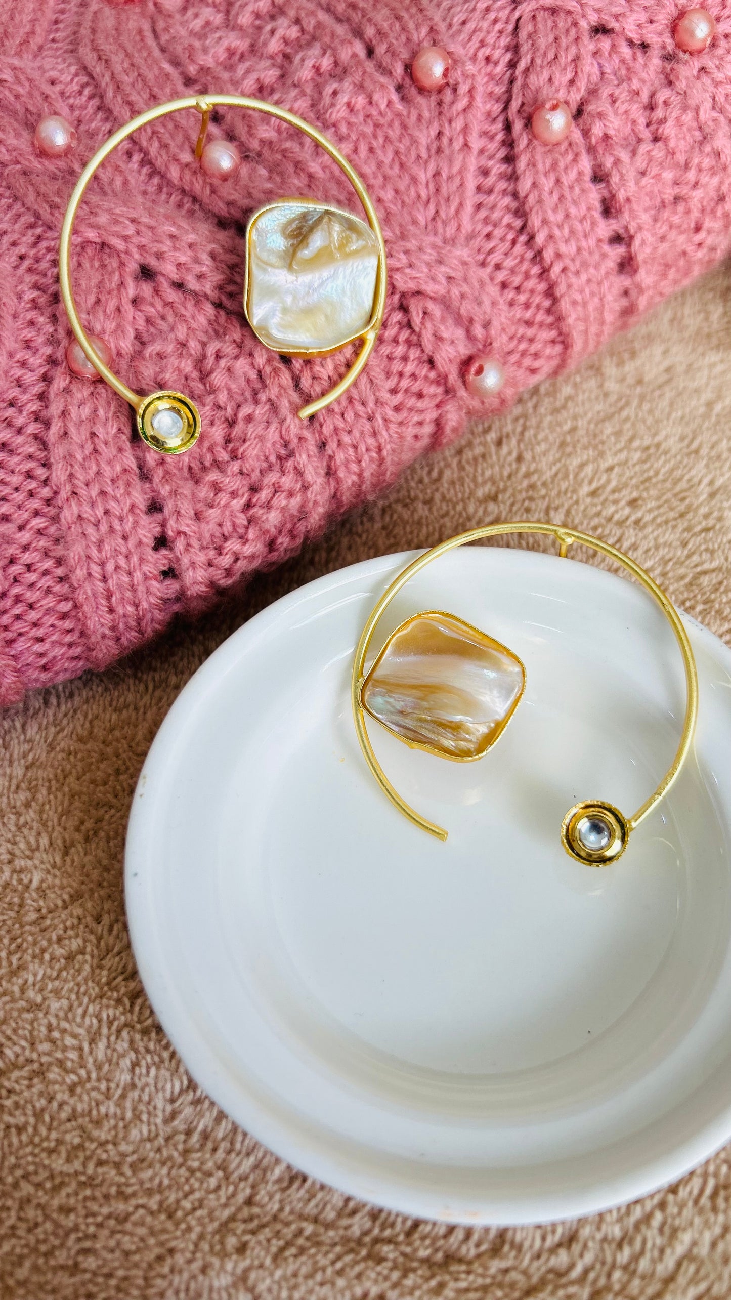 NAVYA STUD EARRINGS