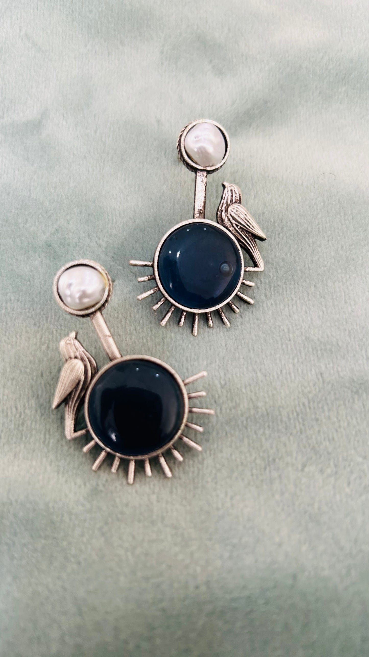 CHARI STUD EARRINGS
