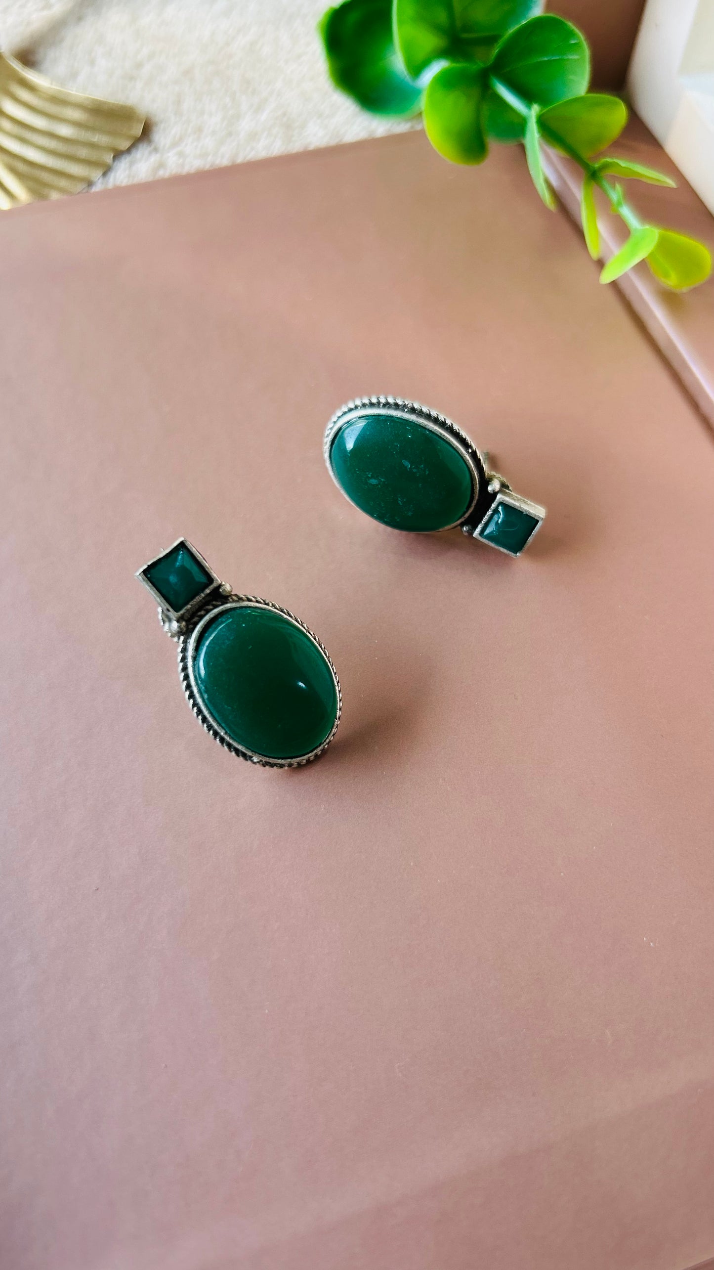 BHUMI STUD EARRINGS
