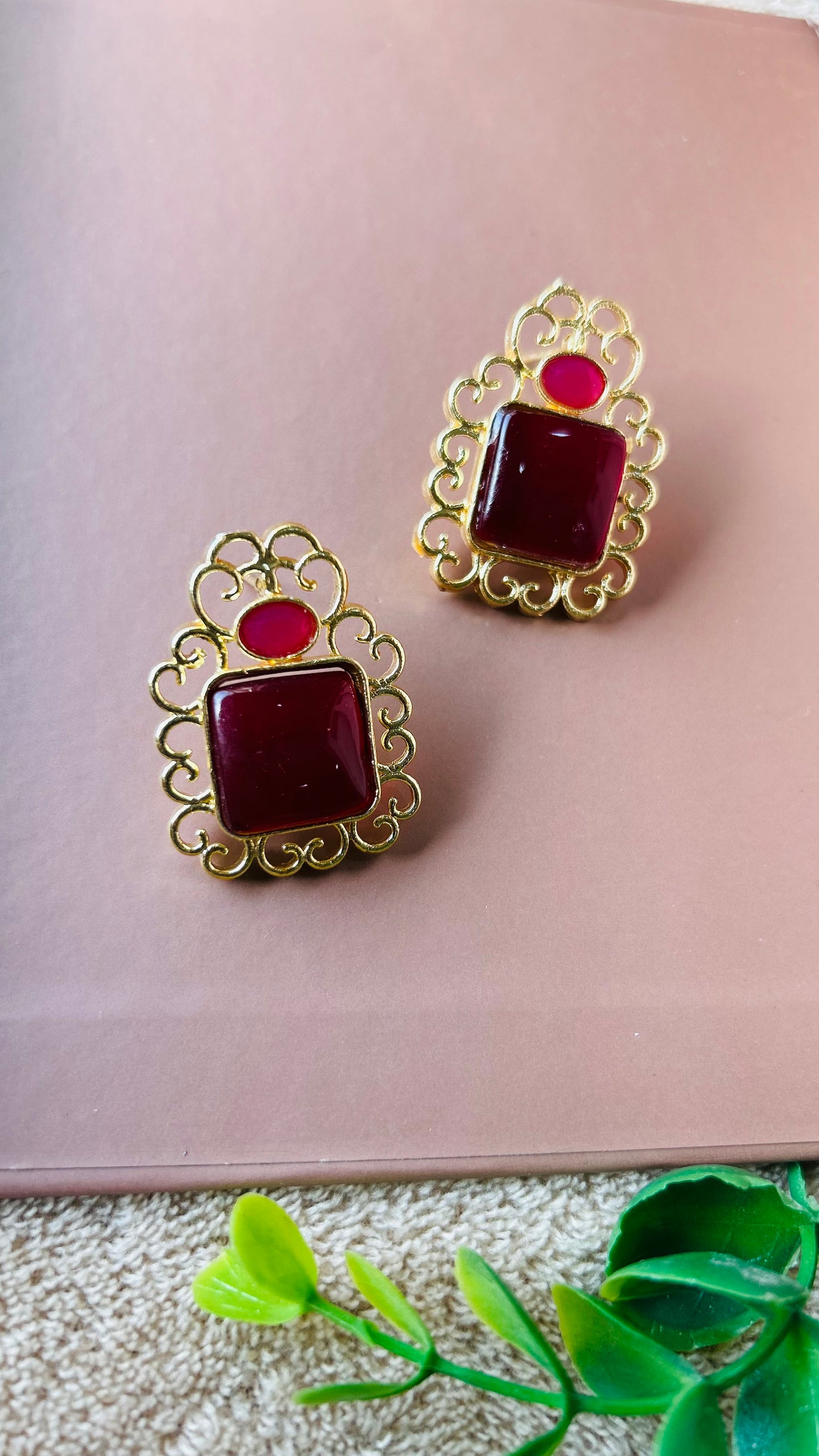 DHYANA STUD EARRINGS