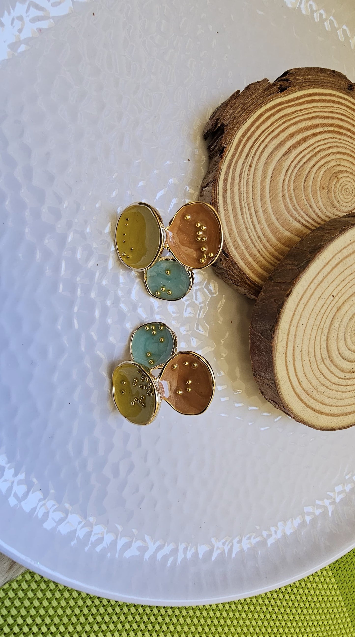 BLIND DATE STUD EARRINGS