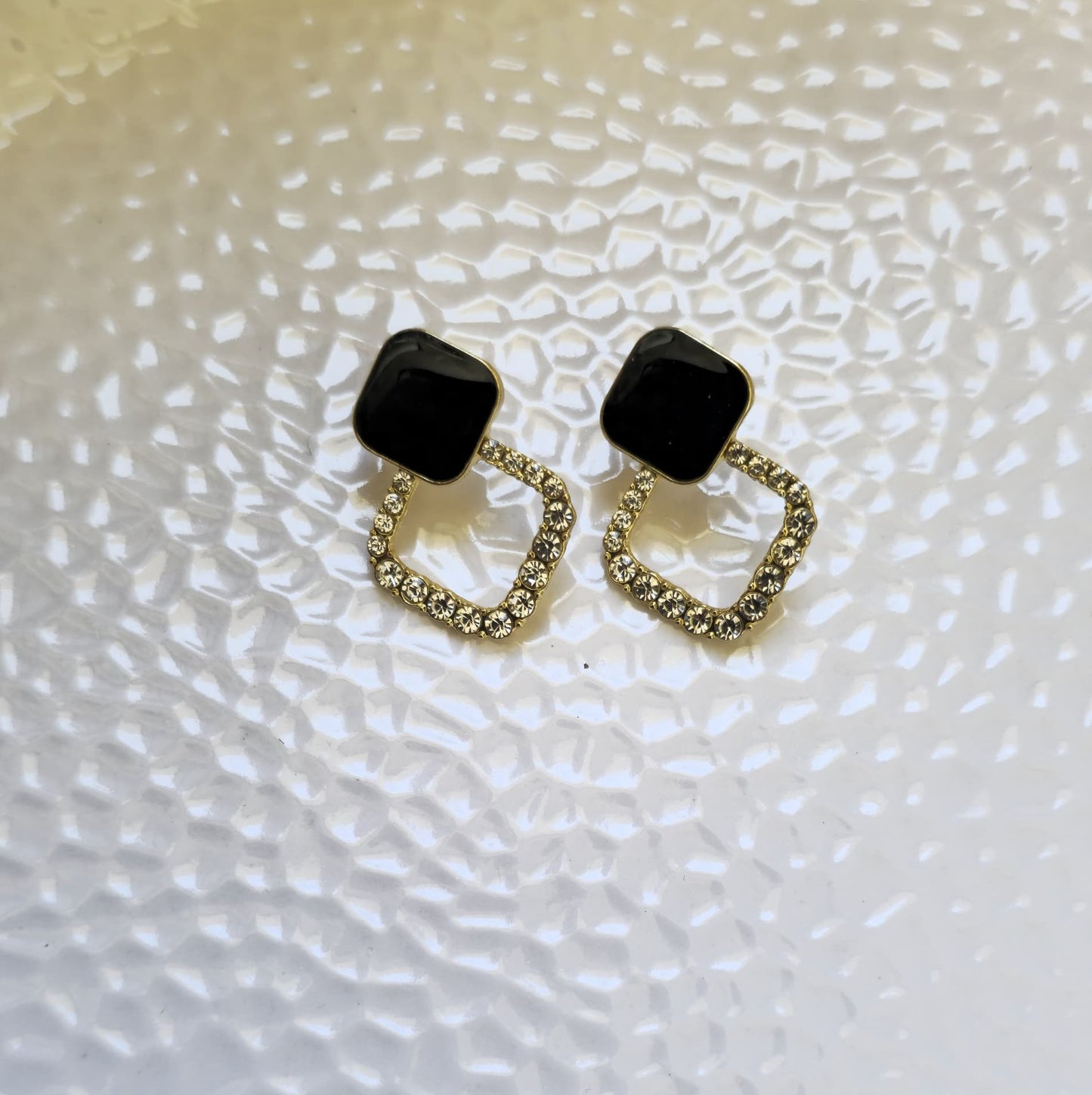 SQUARE SHAPE DROP EARRINGS