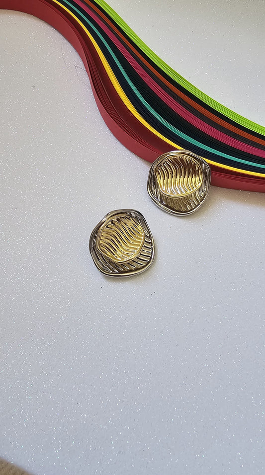 CHUNKY GOLD SILVER STUD EARRING