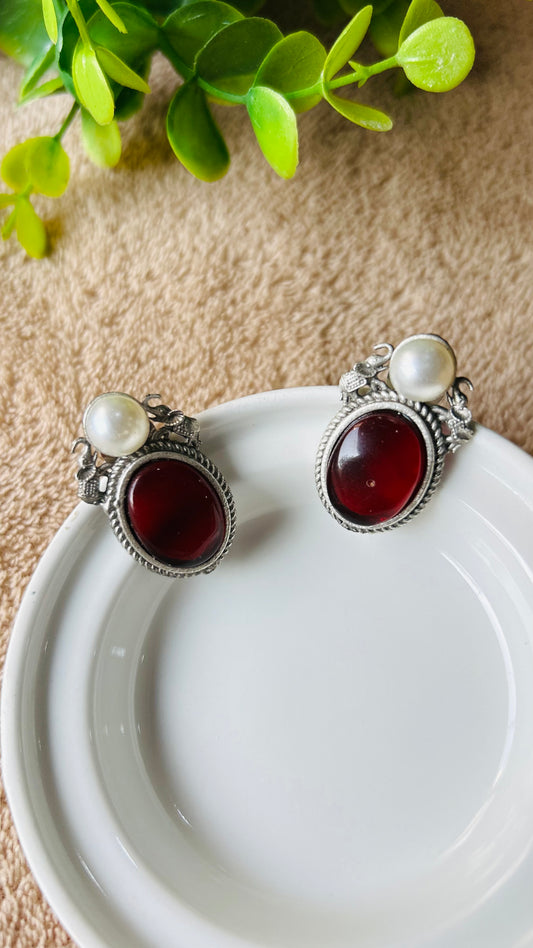 MANASVI STUD EARRINGS