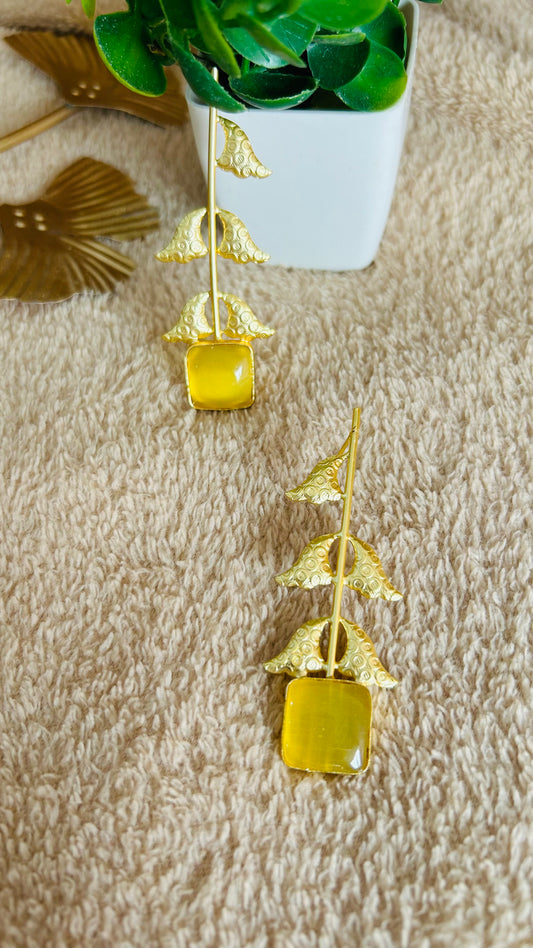 MALIKA GOLDEN YELLOW EARRINGS