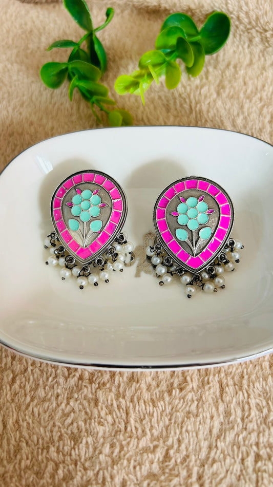 ROSETTE STUD