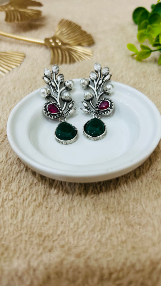 PREET GREEN DANGLER