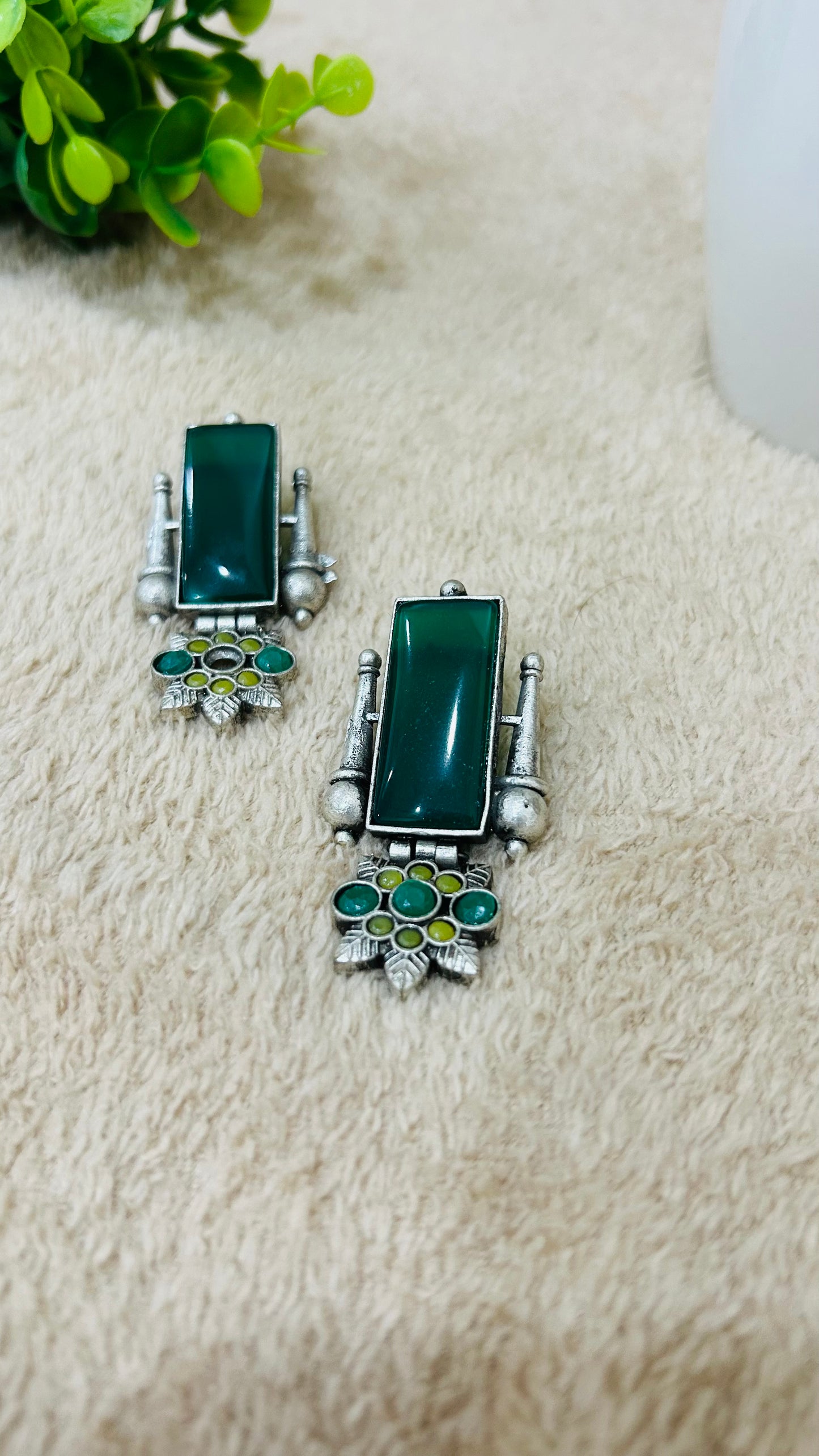MEERA GREEN ETHNIC STUD