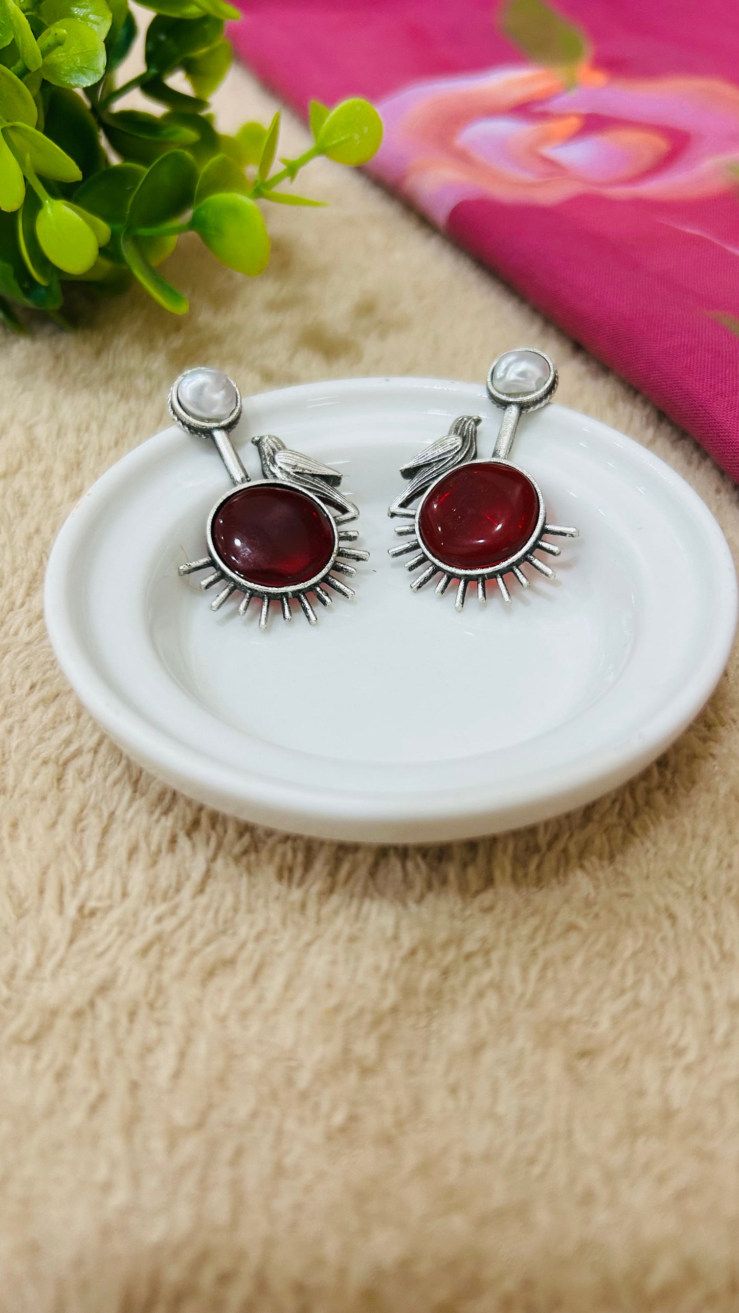 ROOHI STUD EARRINGS