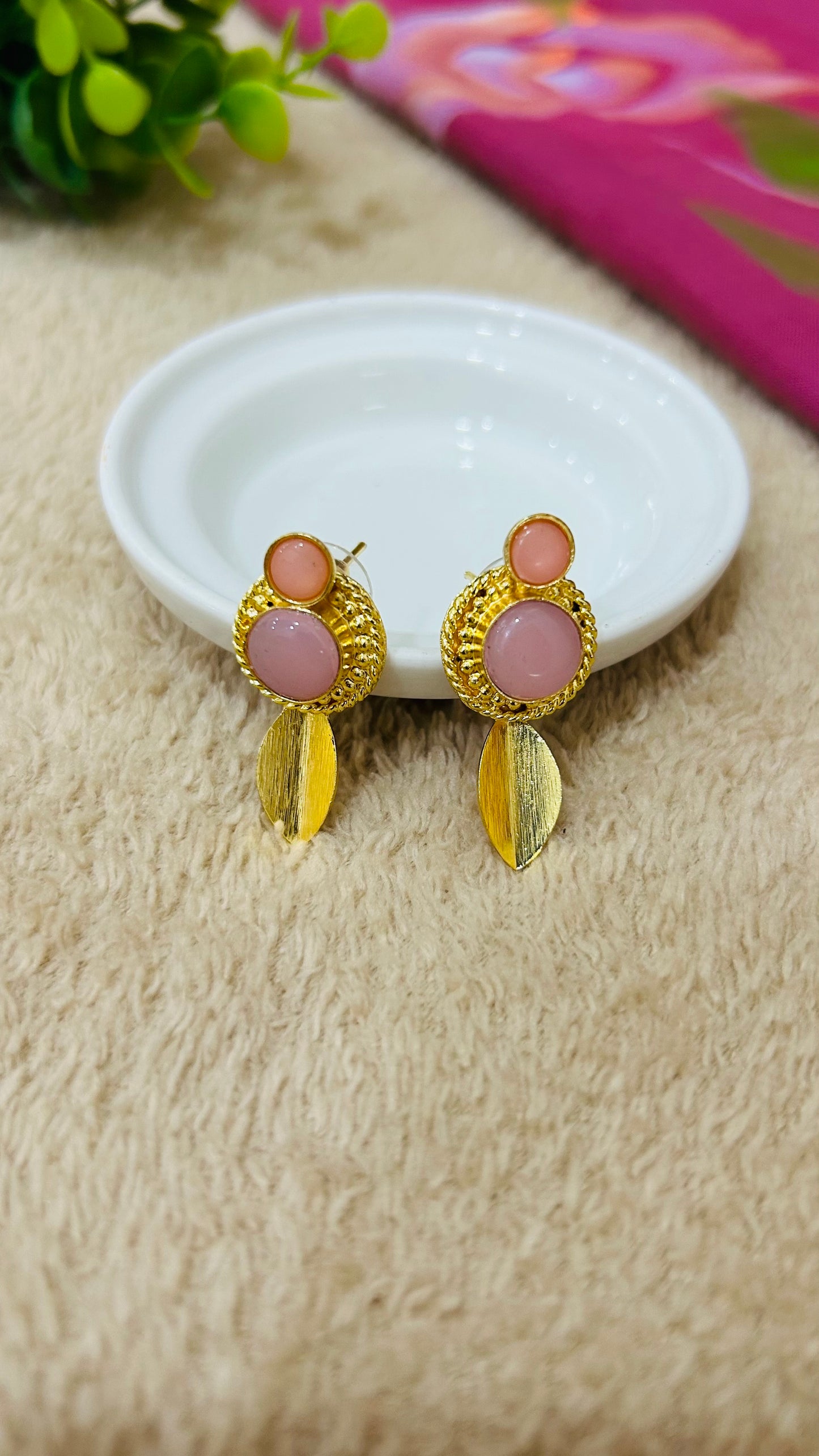 MIHIKA GOLDEN EARRINGS