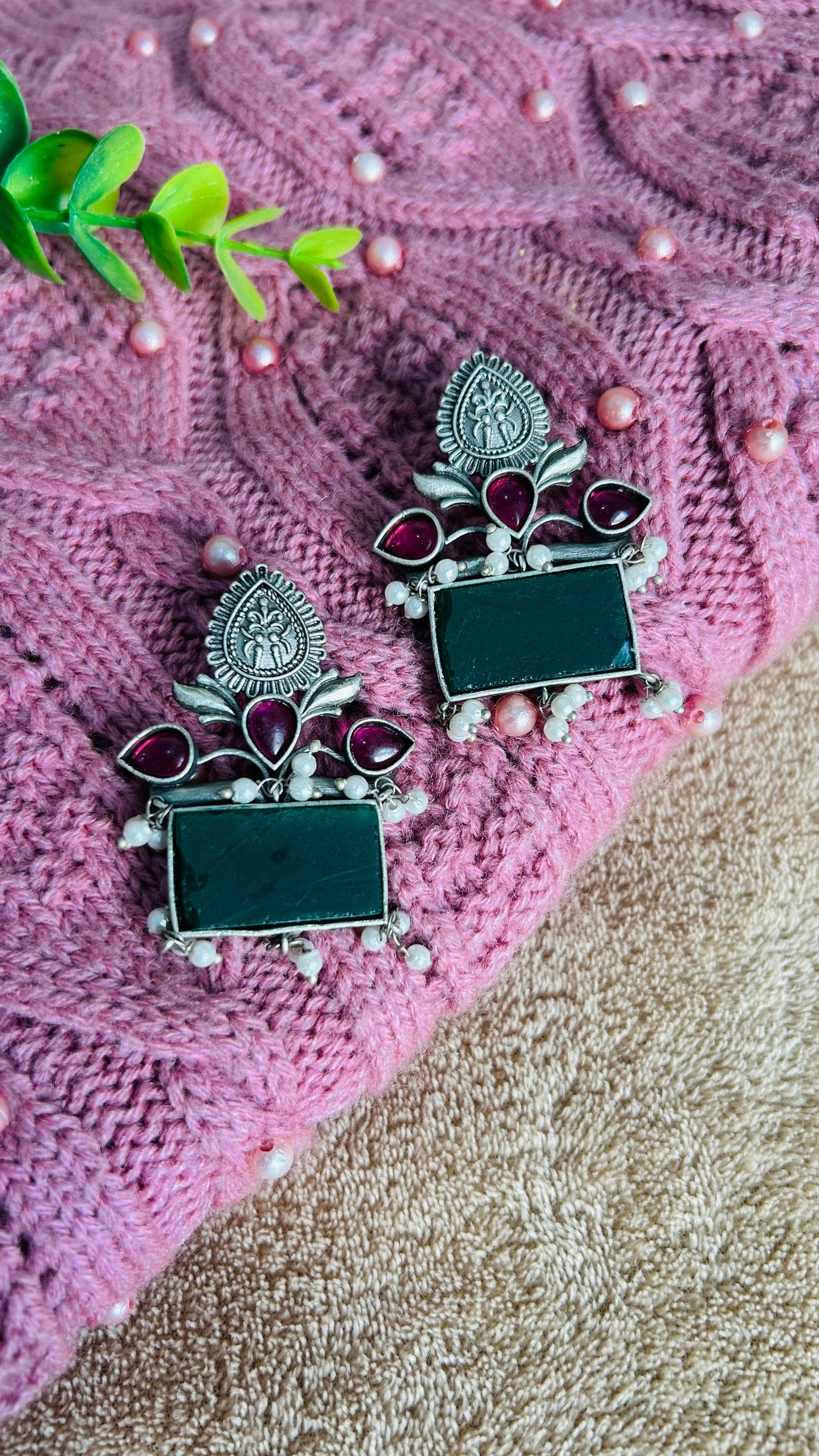 CHANDANI STUD EARRINGS