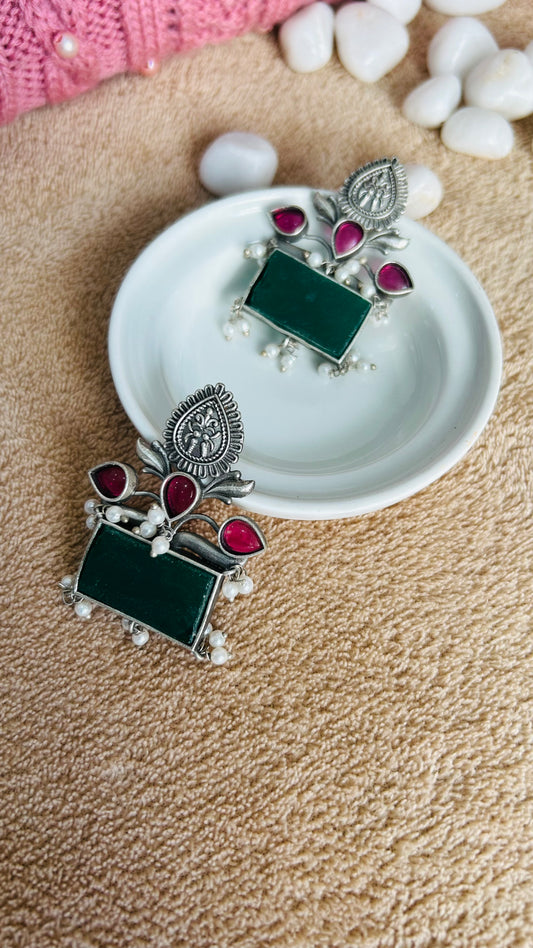 CHANDANI STUD EARRINGS
