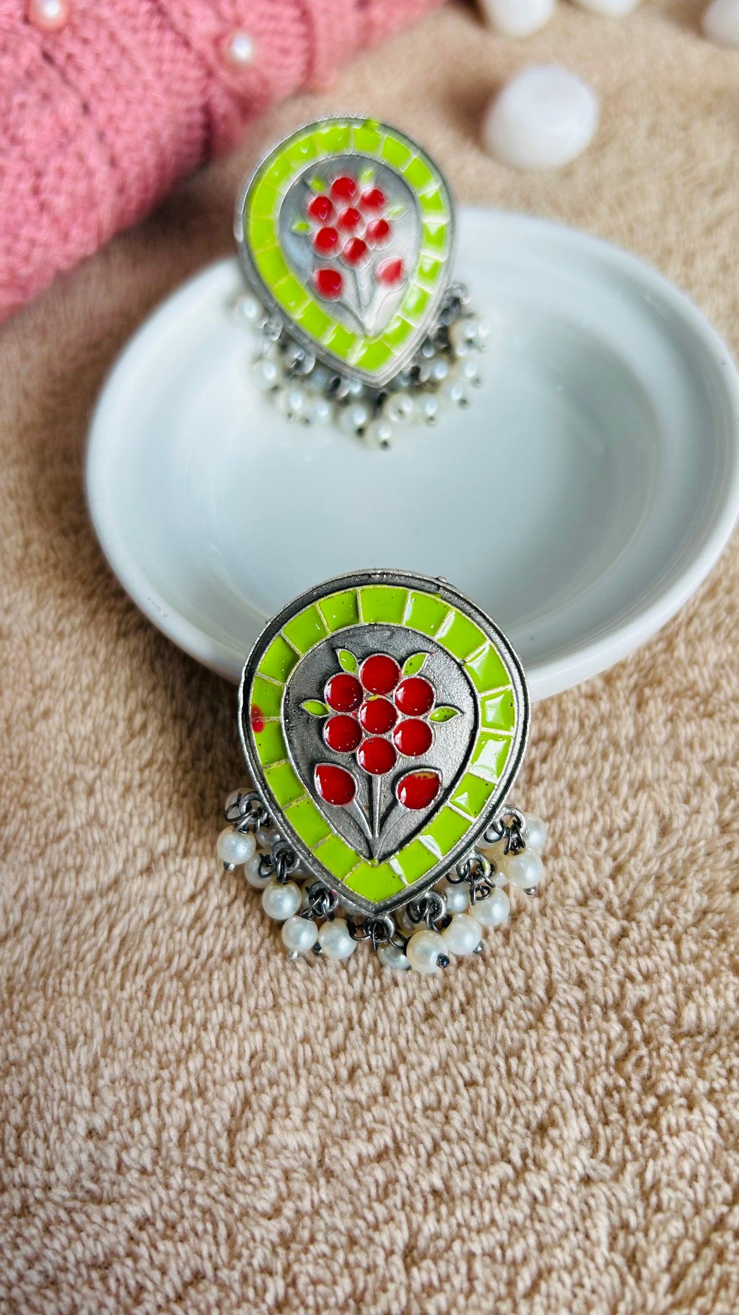 CHHAVI STUD EARRINGS