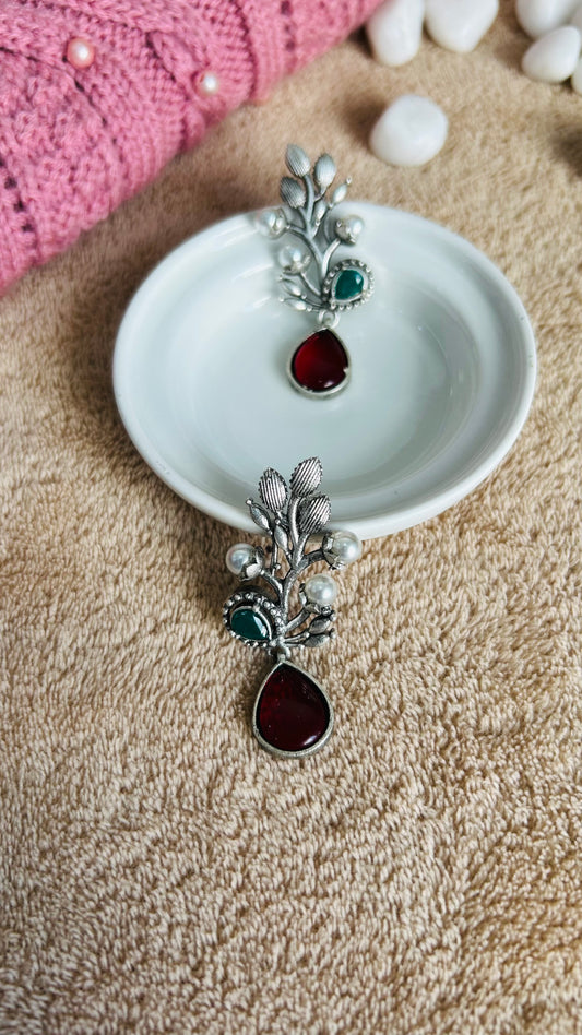 PALOMA DANGLER EARRINGS