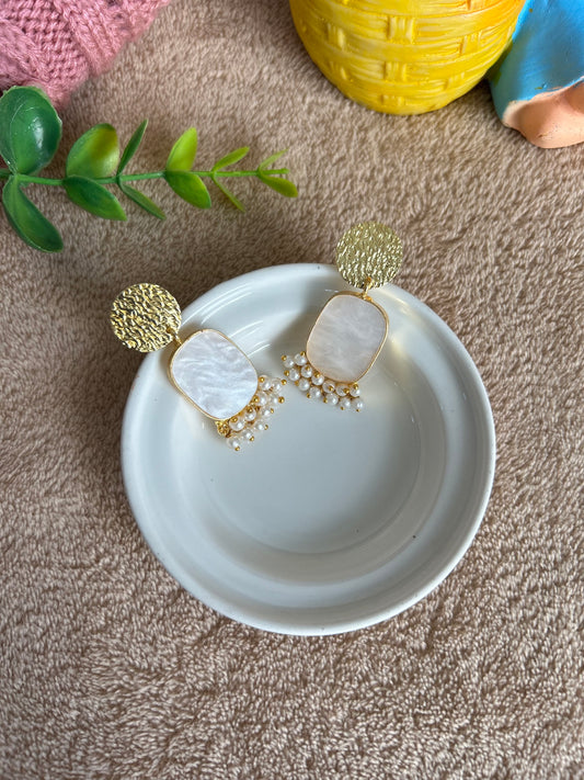 LAVI DANGLER EARRINGS