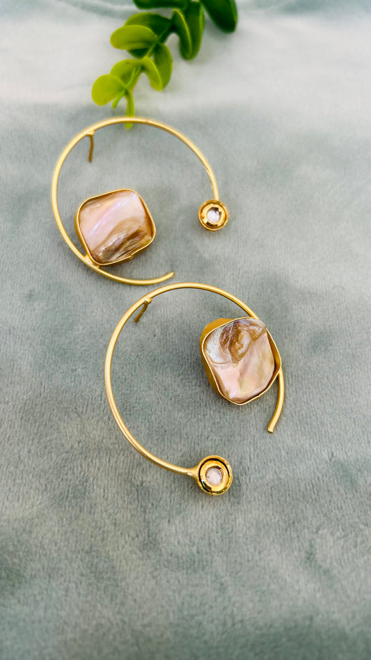 NAVYA STUD EARRINGS