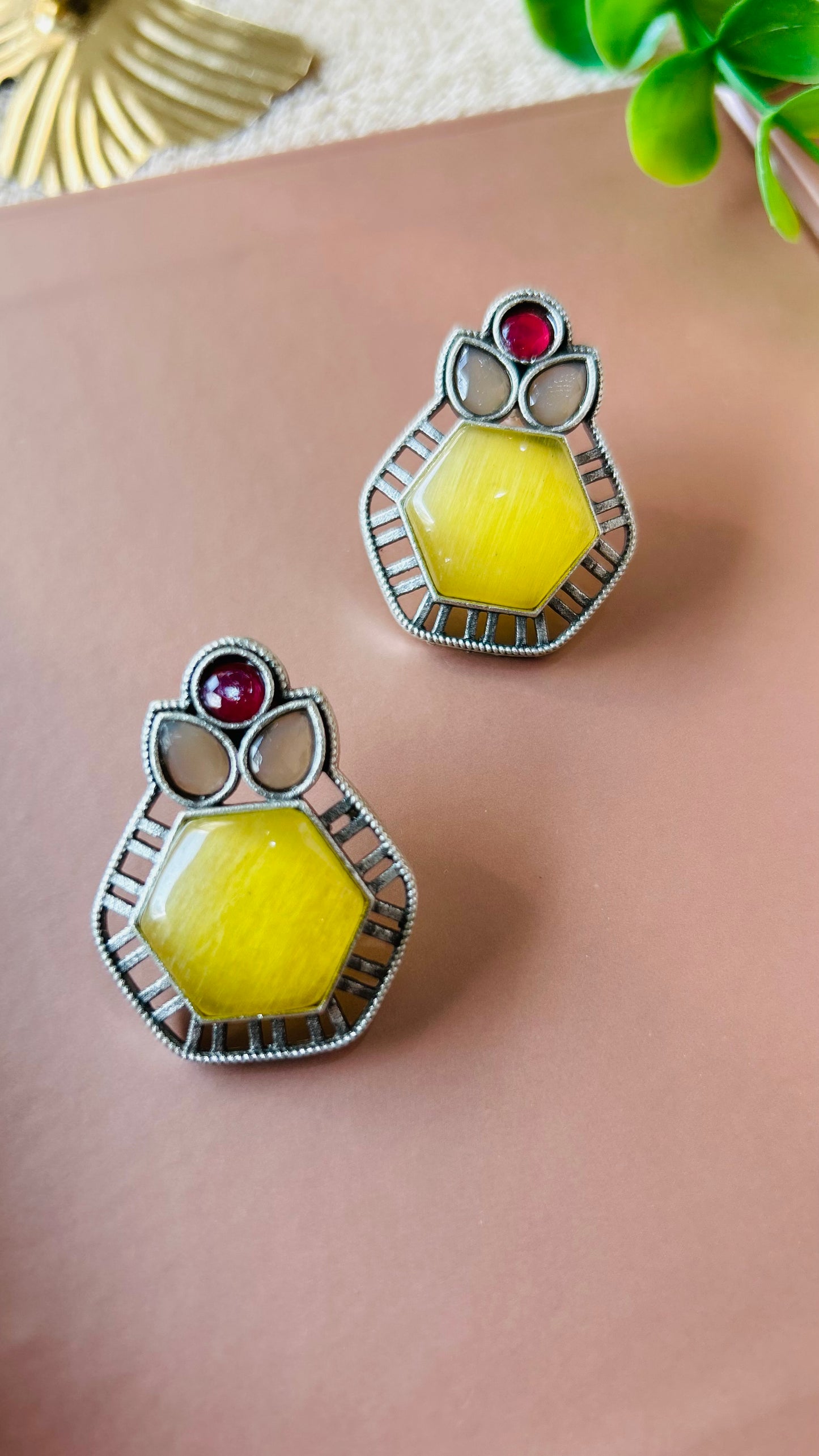 Akshara stud earrings