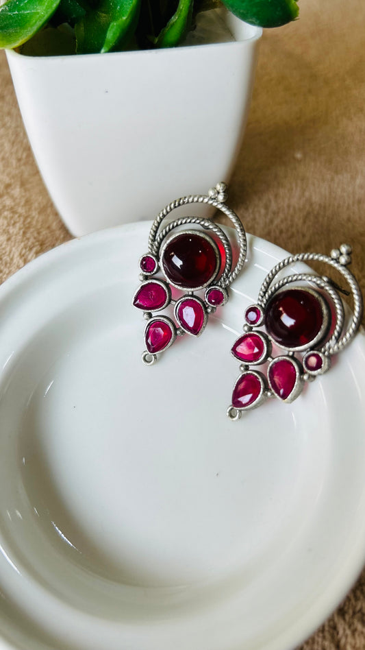 Nayra stud earrings