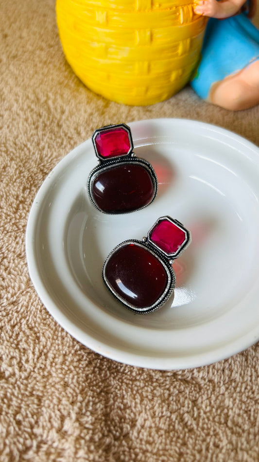 BAANI STUD EARRINGS