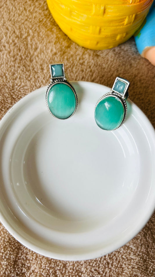 AZAM STUD EARRINGS