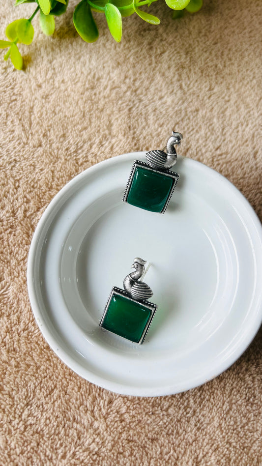 EKTA STUD EARRINGS