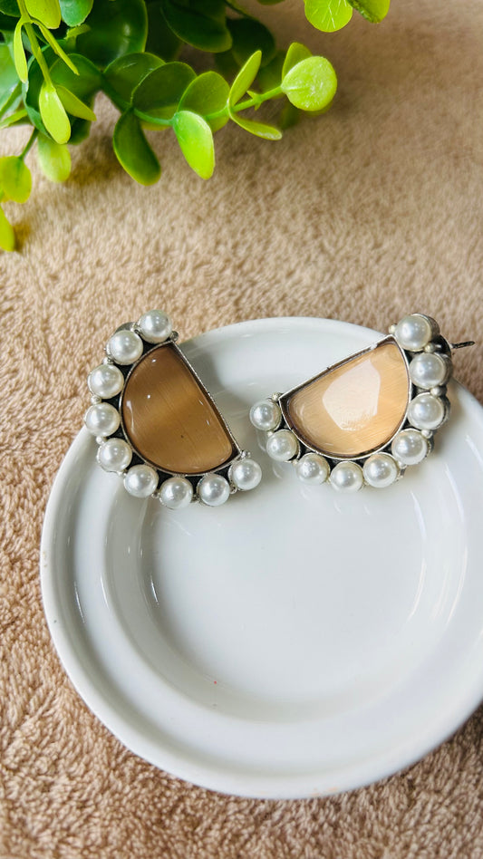 TIRA STUD EARRINGS