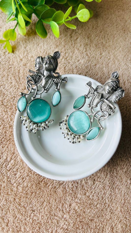 RADHA STUD EARRINGS