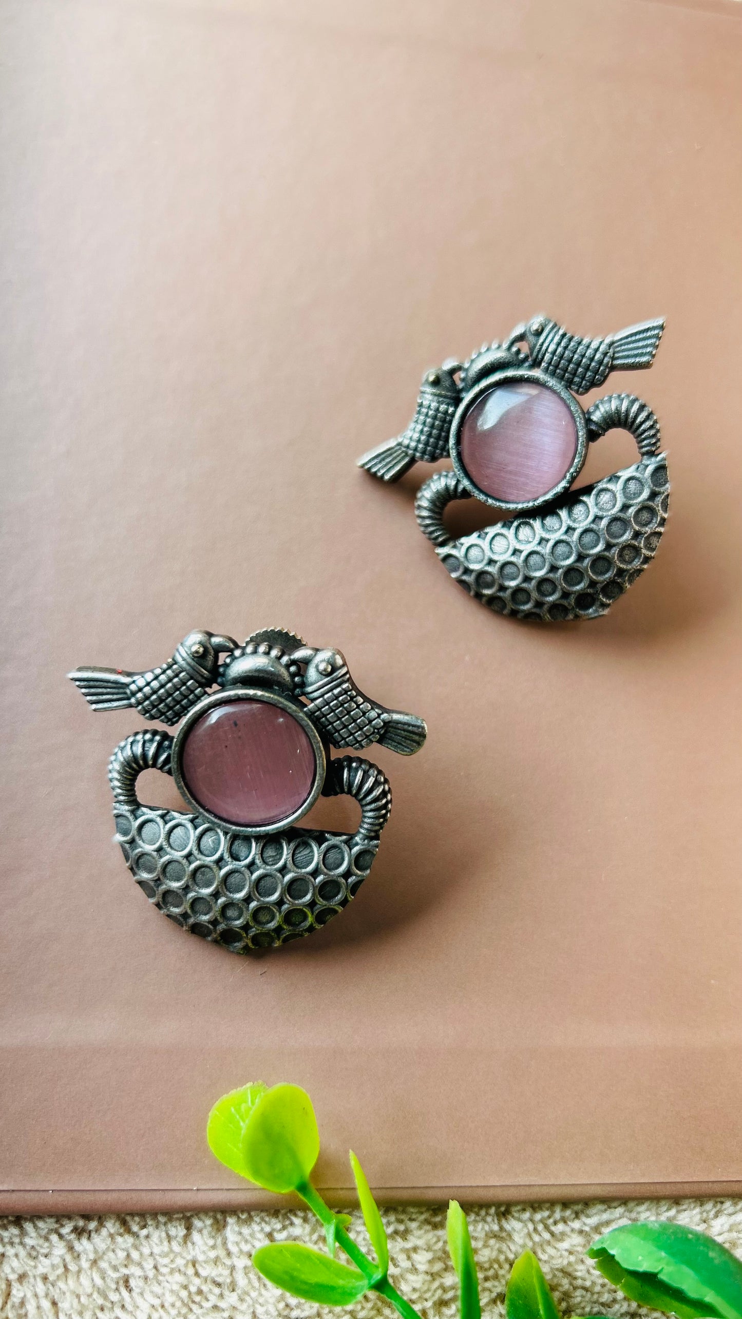 NIHARIKA STUD EARRINGS