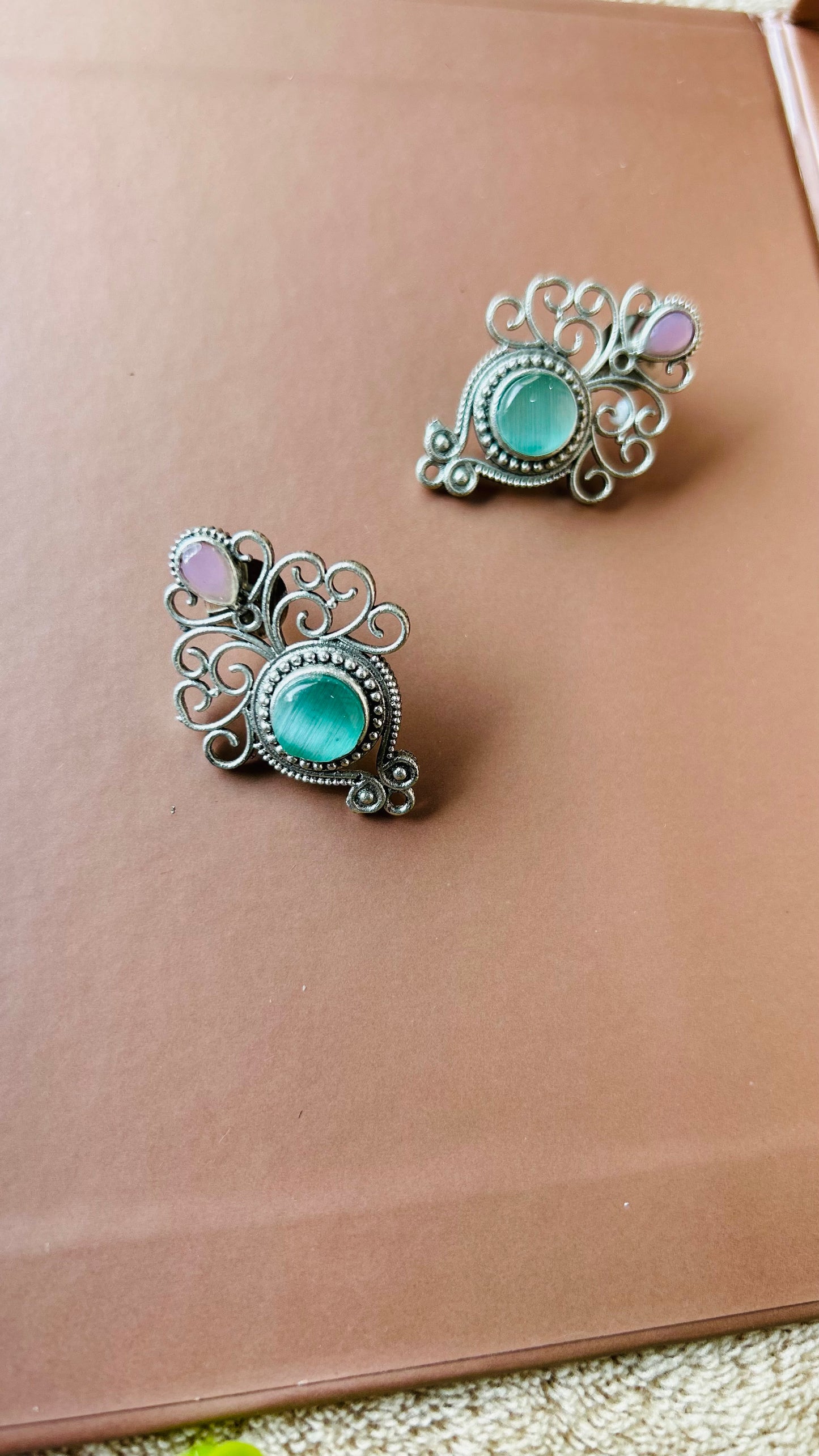 REHMAT STUD EARRINGS