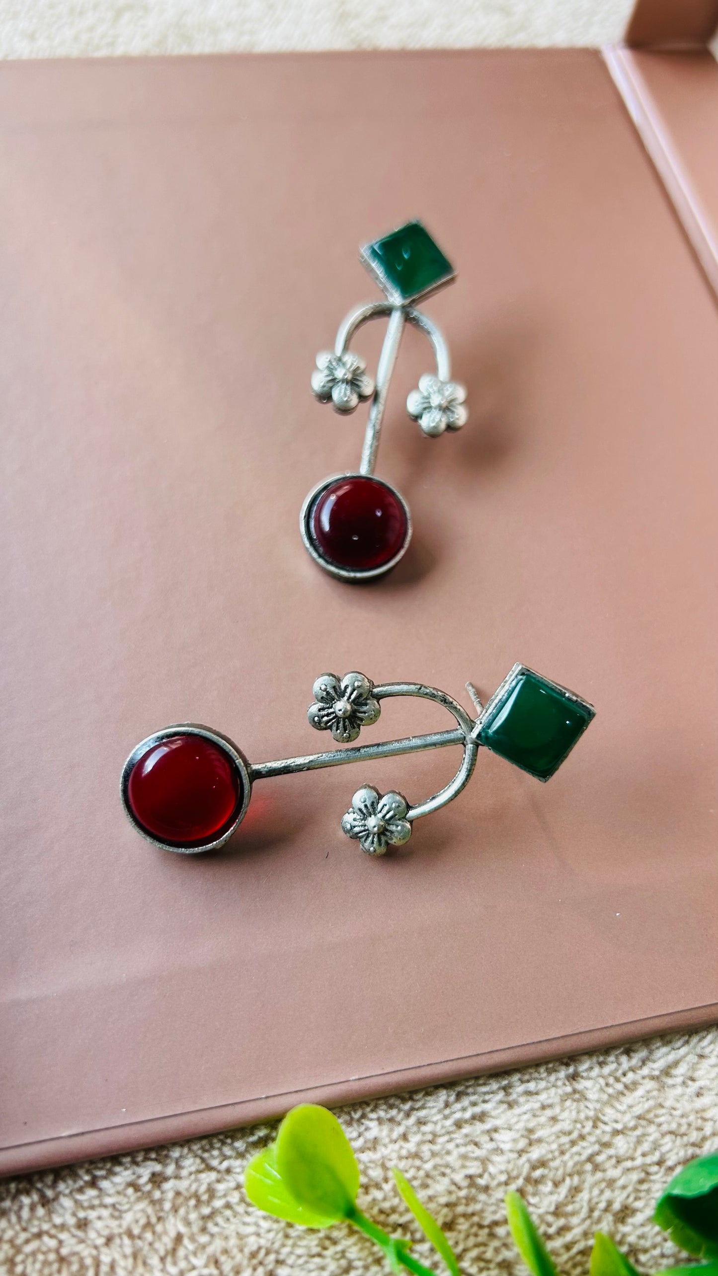 ISHANVI DROP EARRINGS
