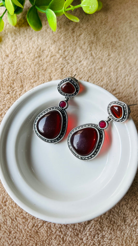 ARKA DANGLER EARRINGS
