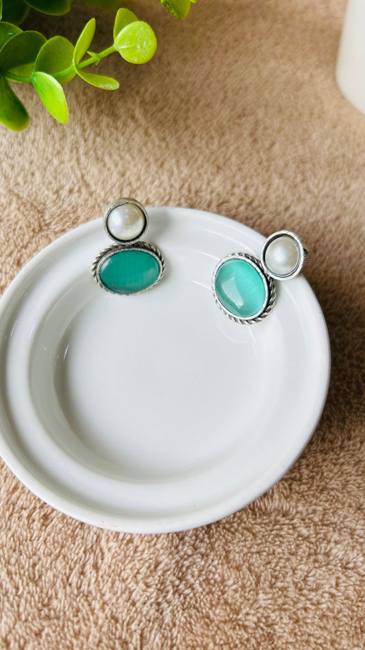 OORMI STUD EARRINGS