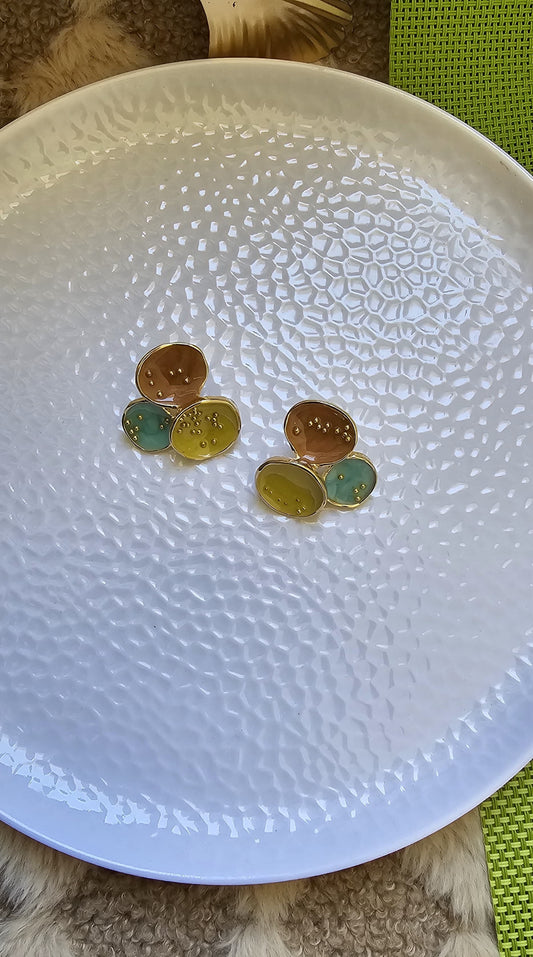 BLIND DATE STUD EARRINGS