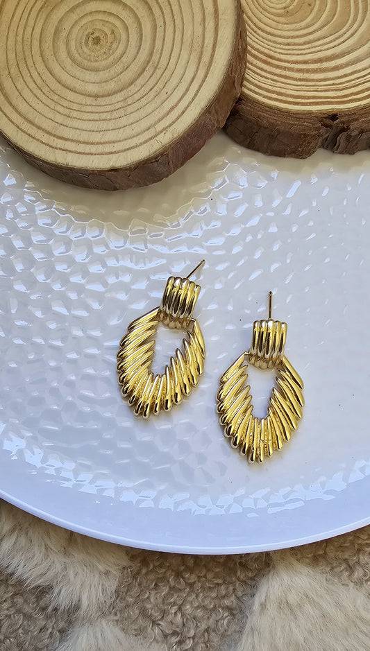 AURURA DROPS EARRINGS